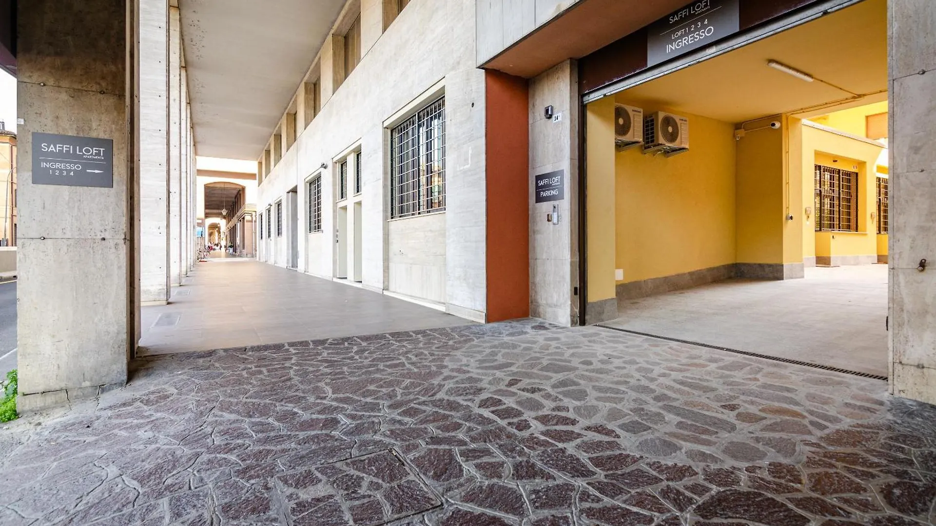 Saffi Lofts Lägenhet Bologna
