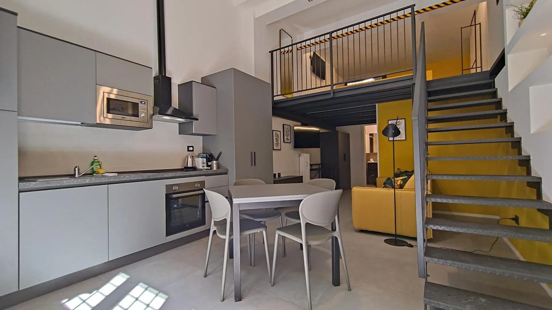 Saffi Lofts Lägenhet Bologna