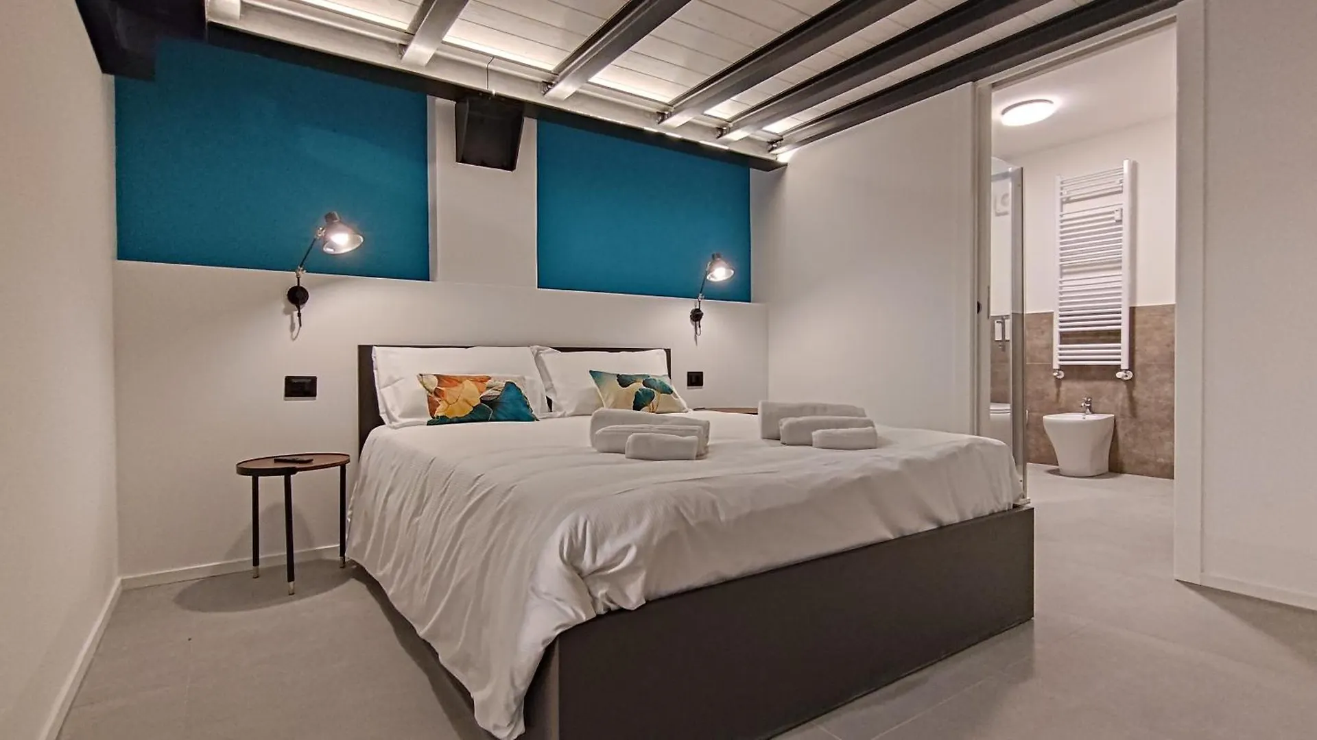 Saffi Lofts Apartman Bologna 0*,